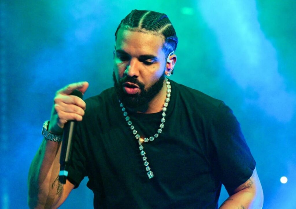 Drake-Hopes-To-Make-Toronto-Proud-As-He-Heads-On-His-First-Tour-In-6-Years