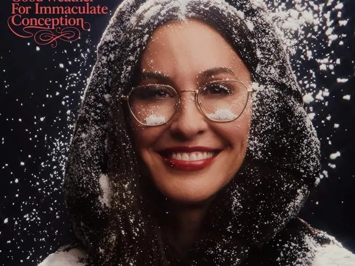 alanis-morissette-holiday-album-artwork